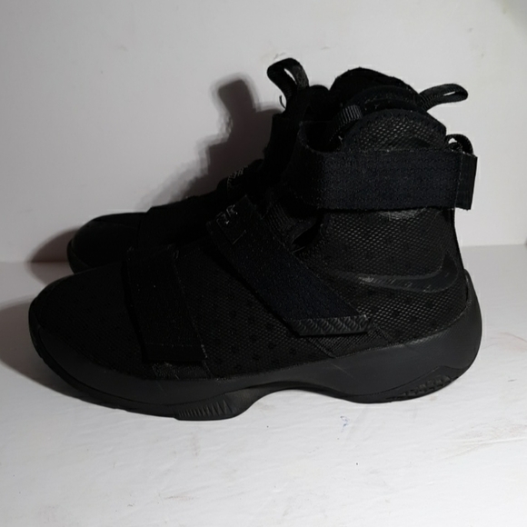 Nike Lebron James Soldier Ten X Gs 5y - Picture 3 of 6